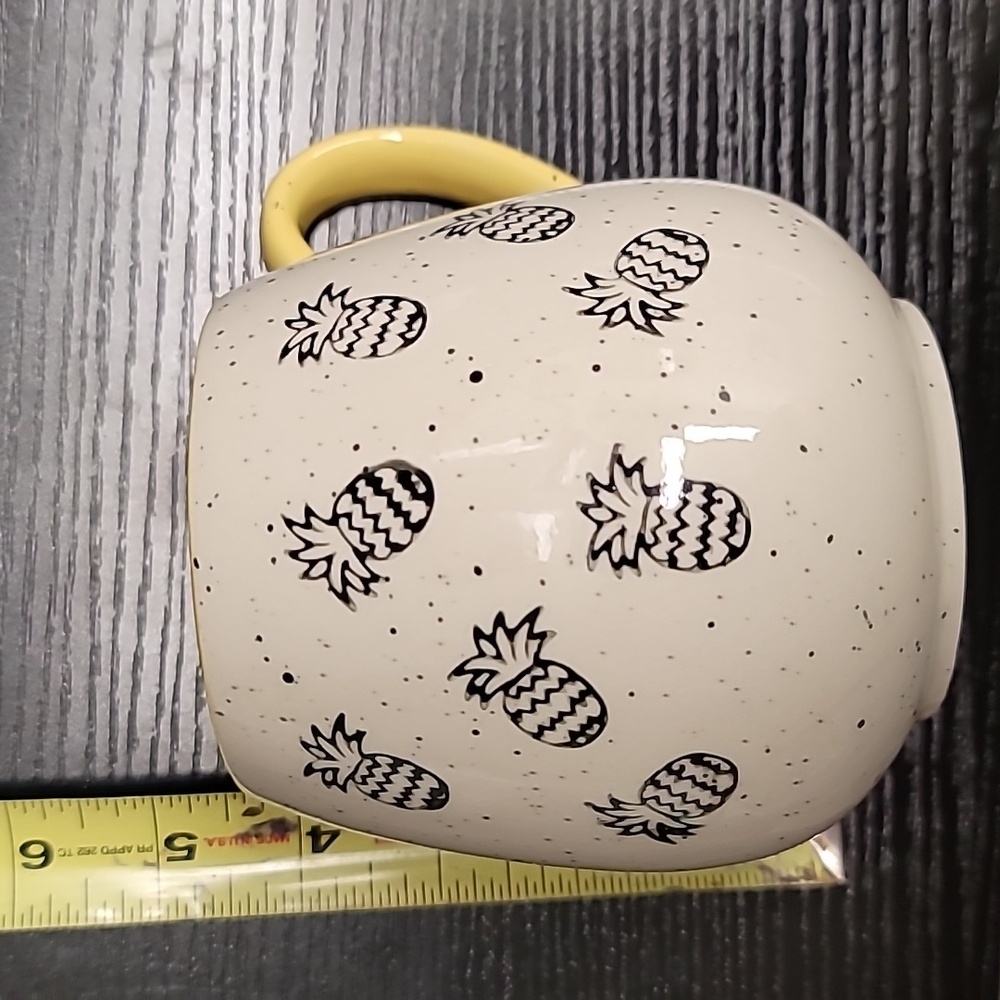 Meritage pineapple cup. About 4 in tall.